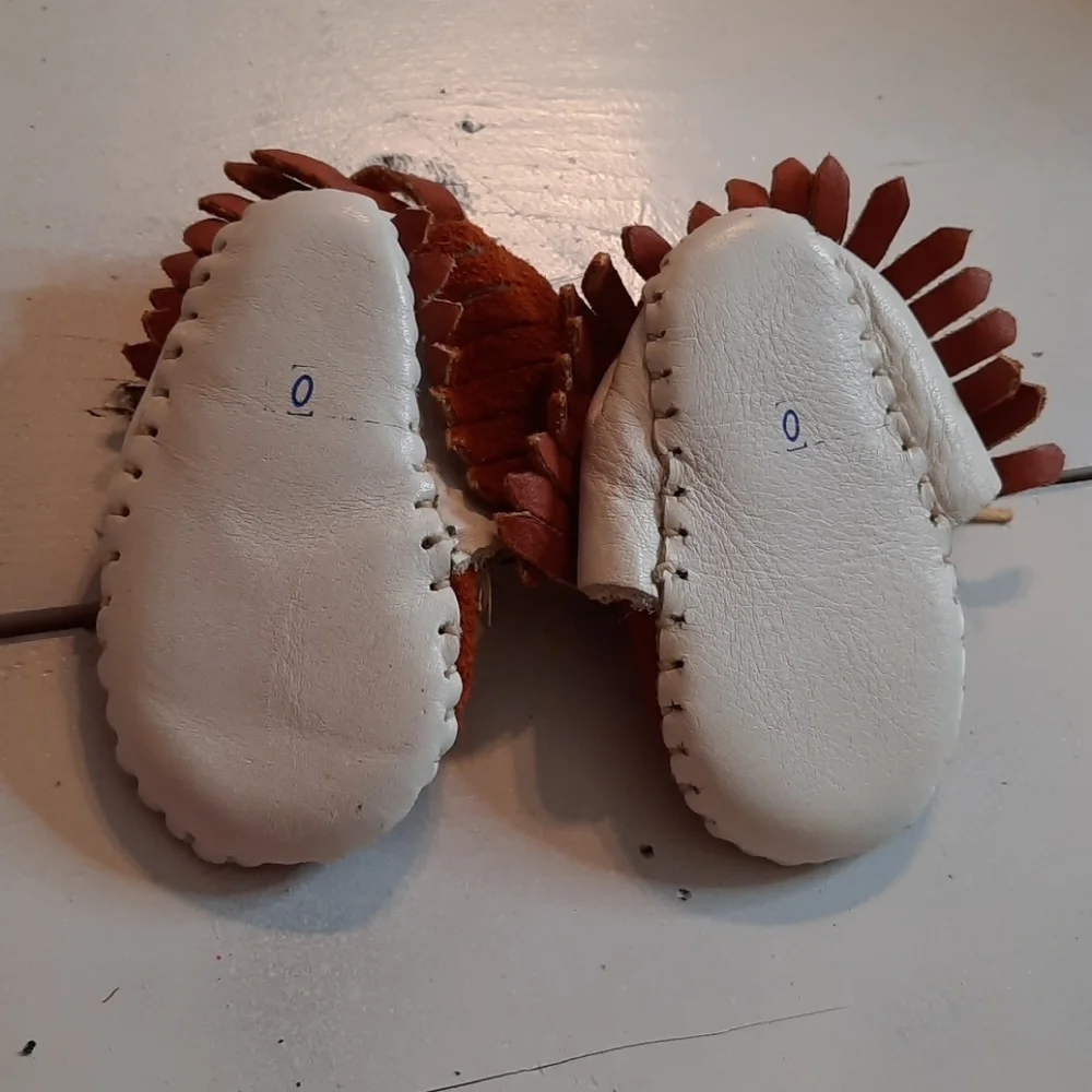 SIZE 0 newborn vintage moccasins leather